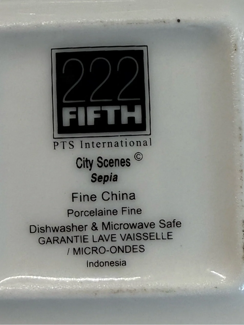 222 Fifth City Scenes Paris Eiffel Tower Square Dinnerware Set Plate & Bowl Trio